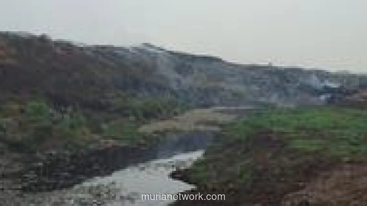 Bupati Tangerang Pimpin Penanaman Pohon dan Penyiraman Eco-Enzyme di TPA Jatiwaringin