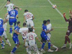 Persib Kalahkan Persita 1-0, Kokoh di Puncak Klasemen