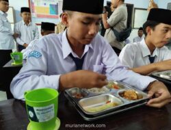 Kemenag Tegaskan Zakat Tak Dikaitkan dengan Program Makan Bergizi Gratis