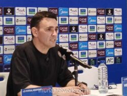 Pelatih Hector Souto Menangis Haru Persembahkan Kemenangan Bersejarah untuk Keluarga di Spanyol