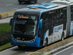 Gubernur DKI Gratiskan Transportasi Umum Saat Idul Fitri