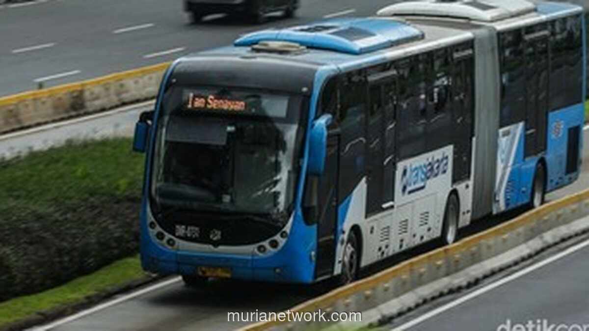 Gubernur DKI Gratiskan Transportasi Umum Saat Idul Fitri