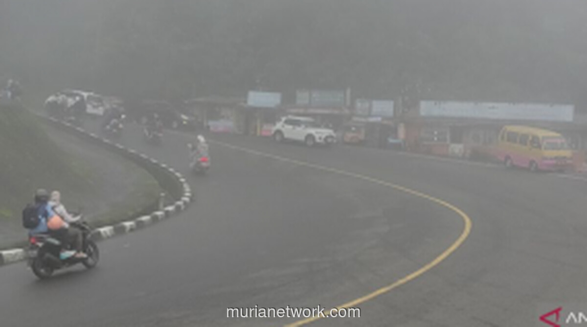 Polres Cianjur Imbau Pengendara Ekstra Waspada di Puncak Akibat Hujan dan Kabut Tebal