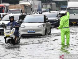BMKG Peringatkan Potensi Hujan dan Petir di Jakarta Hari Ini