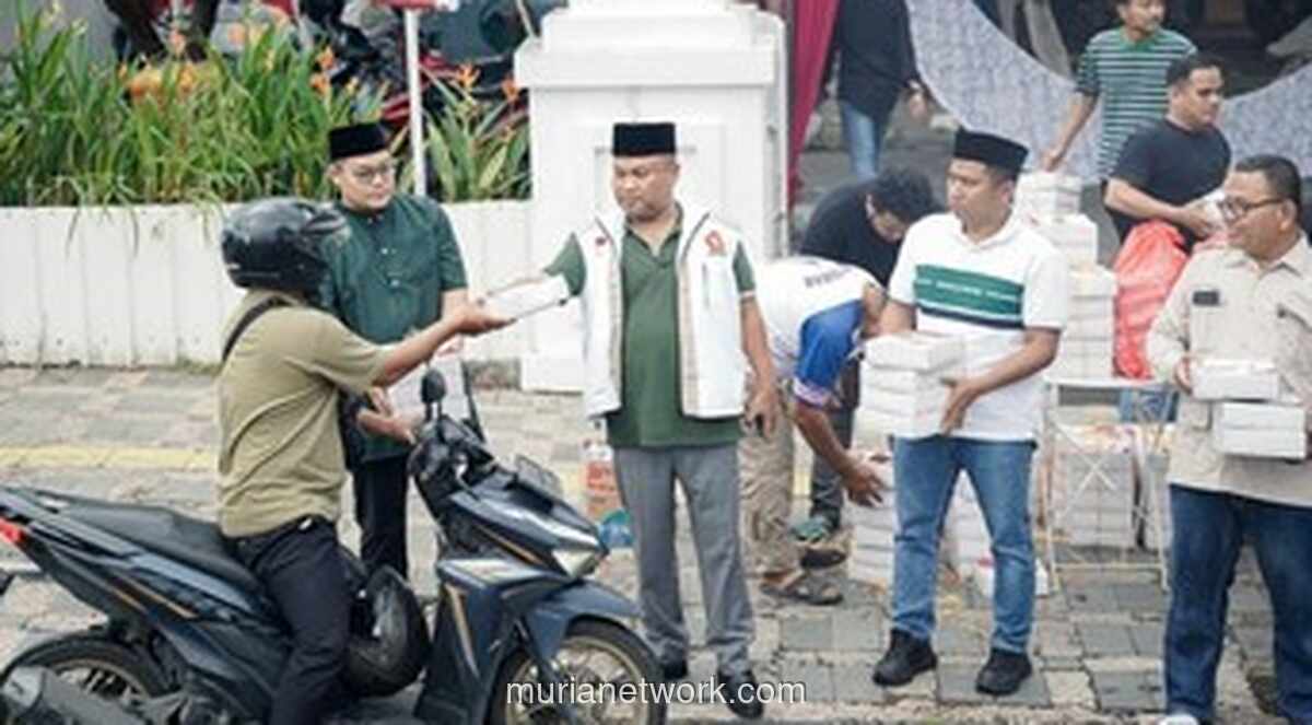Gerindra Sumut Bagikan 1.000 Takjil dan Nasi Kotak Gratis Setiap Hari Ramadan