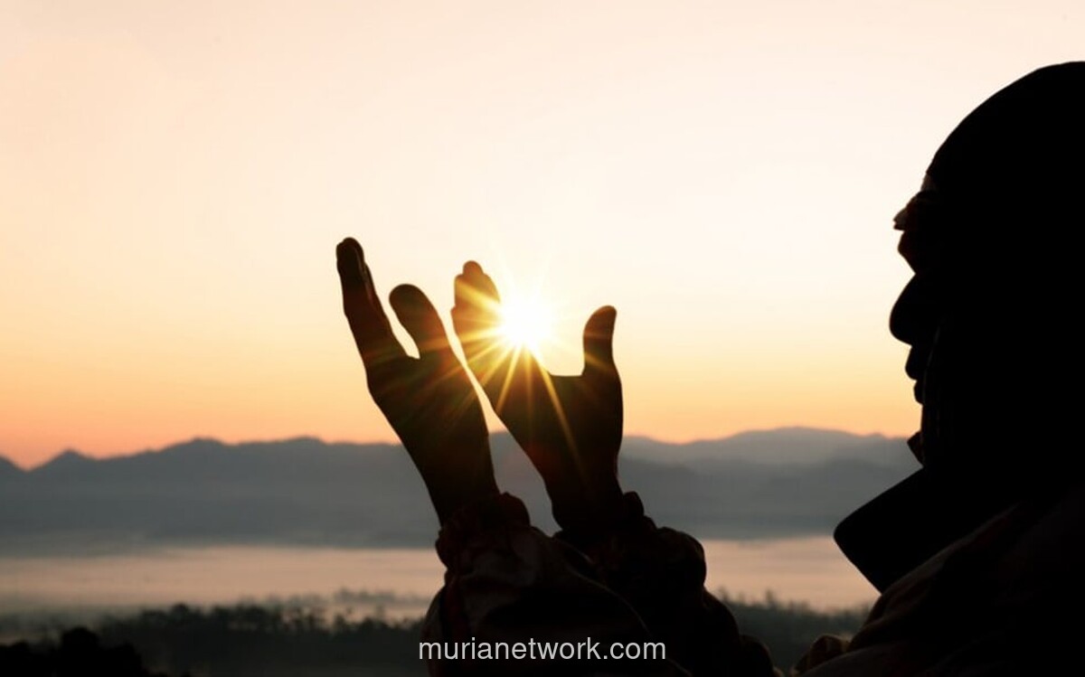 Imsak Depok Pagi Ini Pukul 04.32 WIB, Azan Subuh 04.42 WIB