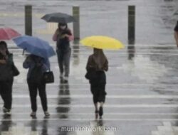 BMKG Prakirakan Hujan Ringan Guyur Jakarta pada Selasa Pagi