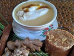 Jamu Coro Demak Bertahan di Tengah Banjir Takjil Kekinian