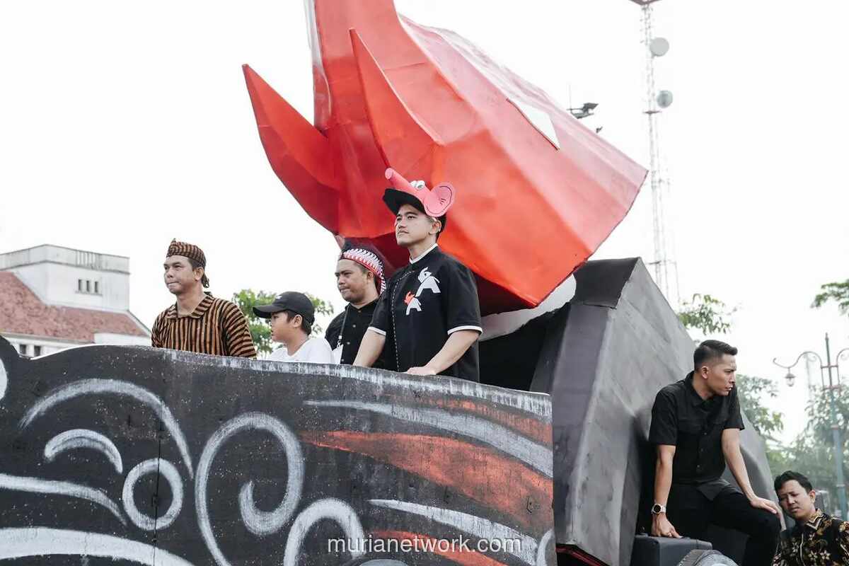 PSI Gelar Kirab Budaya di Tegal, Kaesang Sebut Strategi Sosialisasi yang Membumi