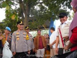 Polda Sumsel Gelar Aksi Bersih-Bersih dan Perbaikan Jalan Dukung Program ASRI