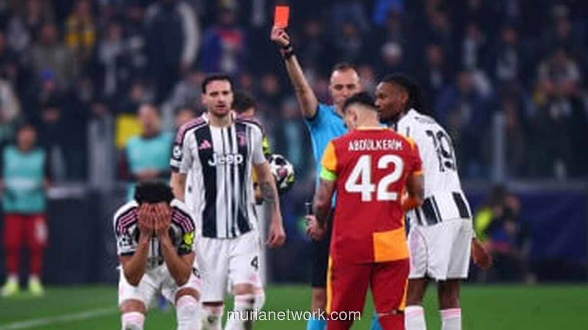 Kartu Merah VAR untuk Kelly Picu Kekalahan Juventus di Liga Champions