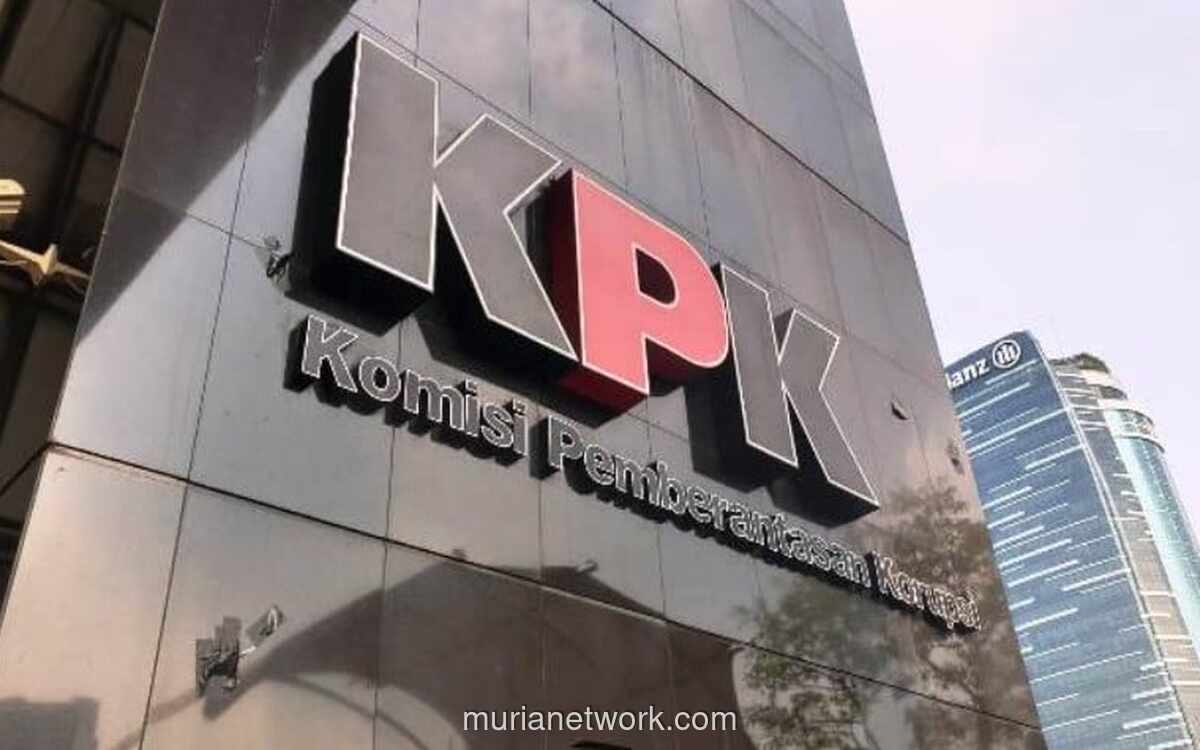 KPK Geledah Rumah Eks Pj Sekda Pati Terkait Kasus Suap Pengisian Jabatan