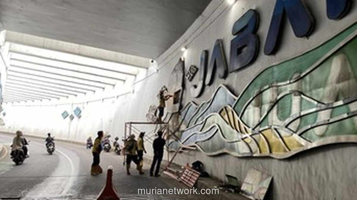 Pemprov Jabar Copot Mural Ridwan Kamil, Ganti Slogan Jabar Juara