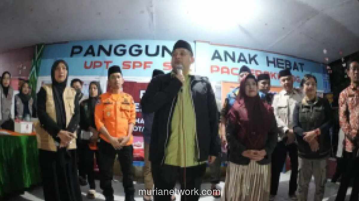 Wali Kota Makassar Tinjau Langsung Pengungsian Banjir di Biringkanaya