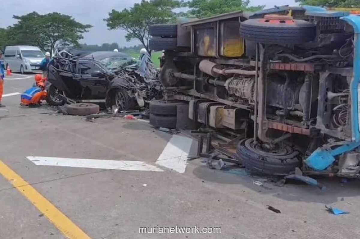 Tabrakan Beruntun di Tol Ngawi-Solo Akibat Pengereman Mendadak, Tiga Orang Terluka