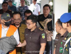 Mantan Bupati Bengkulu Utara Ditahan Tersangka Korupsi Tambang Batu Bara