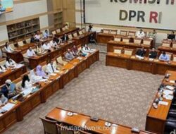 Ibu Klaim Anaknya Tak Bersalah dalam Kasus Pembunuhan Mahasiswi Unram di Hadapan Komisi III DPR