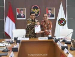 Menko PMK Terima Hasil Audit Kinerja dan Awali Pemeriksaan Keuangan 2025