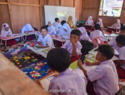 DPR Desak Perbaikan Sekolah Pascabencana di Sumatera Tuntas Sebelum Lebaran