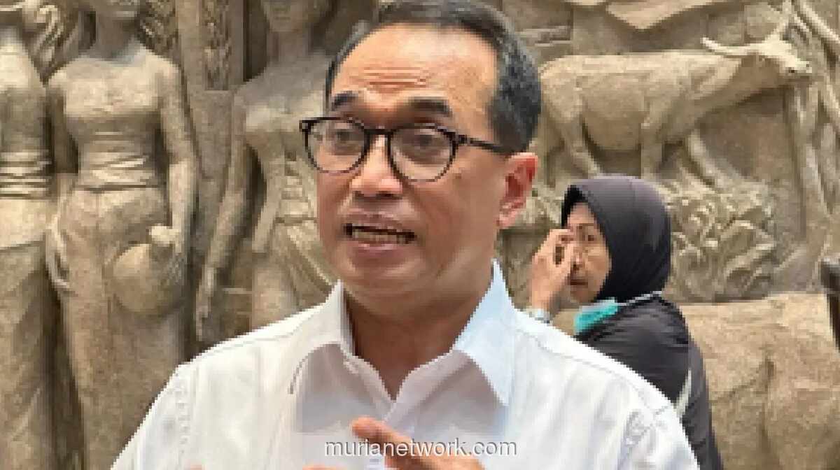 KPK Jadwalkan Pemeriksaan Ulang Eks Menshub Budi Karya Terkait Dugaan Suap Proyek Kereta Api