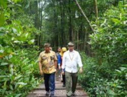 Menteri Kehutanan Tekankan Integrasi Kearifan Lokal dalam Konservasi Lahan Basah