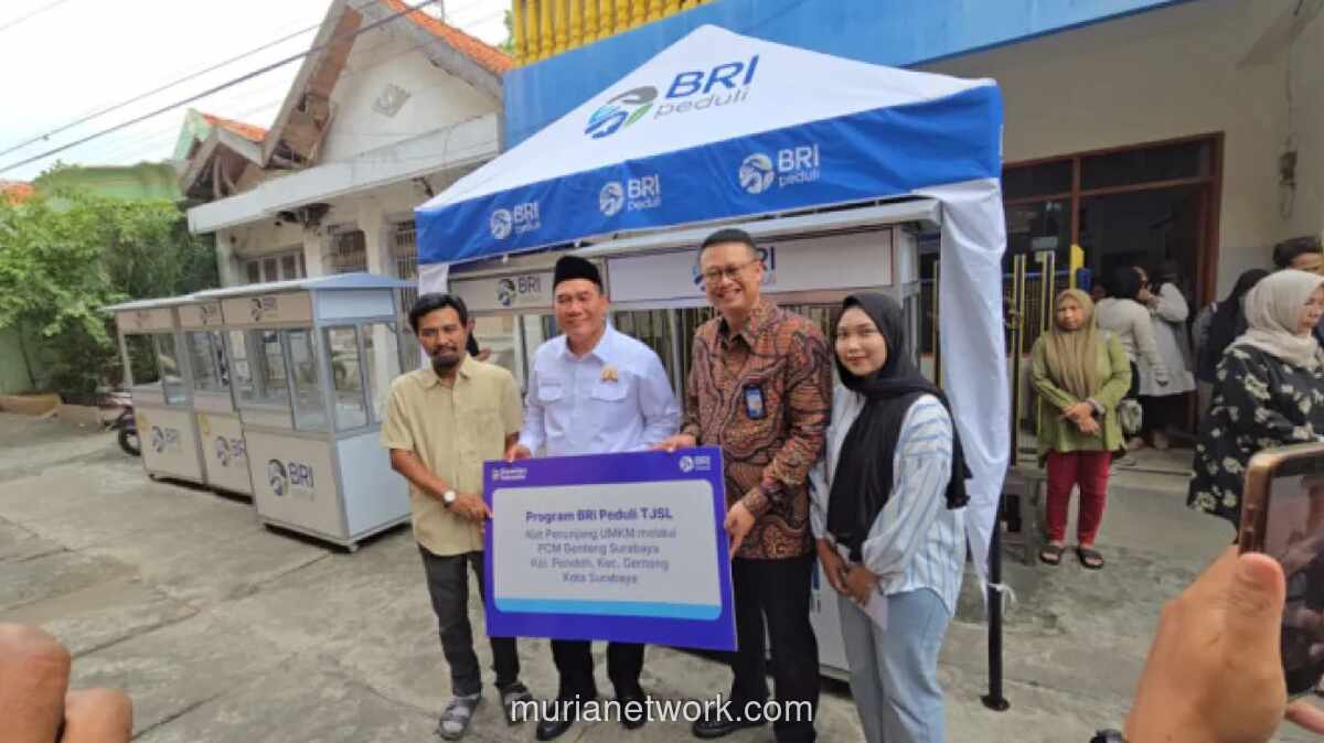 Anggota DPR dan Muhammadiyah Salurkan Bantuan Modal dan Peralatan untuk 5 UMKM Surabaya