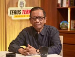 Mahfud MD Kritisi Kenaikan Gaji Hakim sebagai Solusi Korupsi