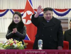 Intelijen Korsel: Kim Jong Un Beri Jabatan Strategis Rudal kepada Putrinya yang Berusia 13 Tahun