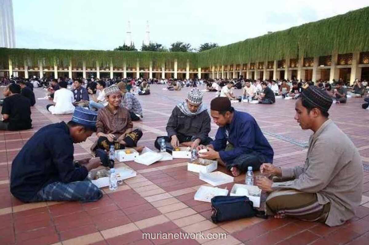 Masjid Istiqlal Siapkan Buka Puasa untuk 10.000 Jamaah dan Kursus Bahasa Gratis Ramadan Ini