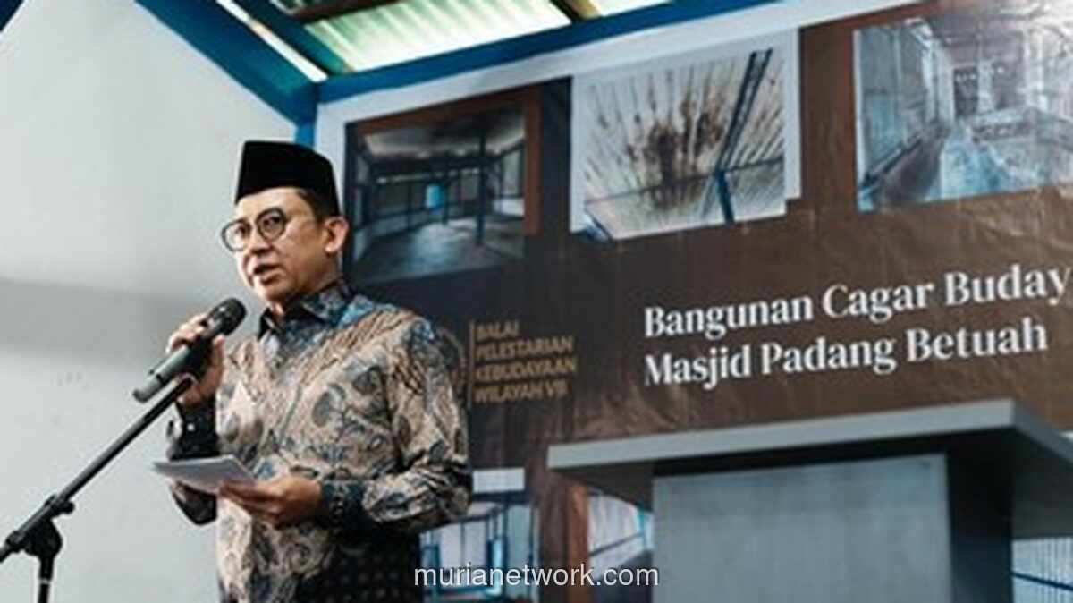 Menteri Fadli Zon Resmikan Pemugaran Masjid Cagar Budaya Padang Betuah di Bengkulu