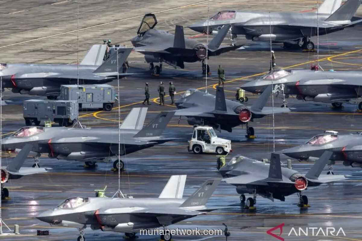 Menteri Pertahanan AS Peringatkan Lawan Akan Bayar Harga Mahal, Soroti Operasi di Venezuela