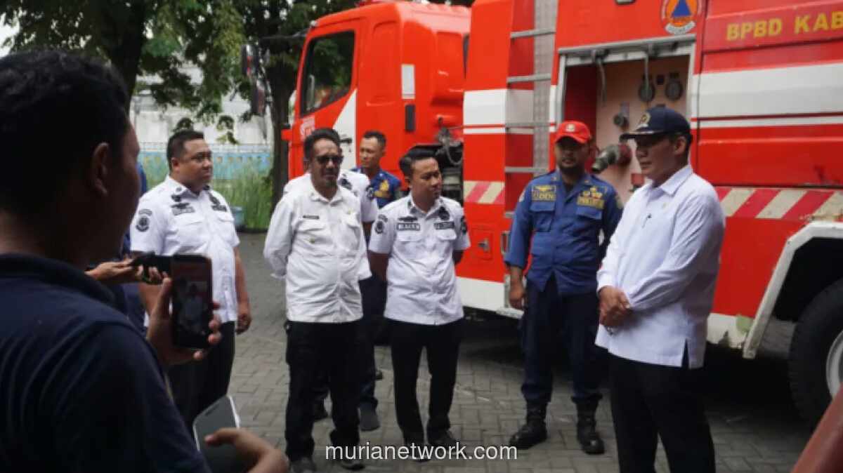 Anggota DPR Soroti Kekurangan APD dan Armada Damkar Sidoarjo