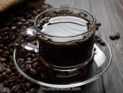 Dokter Tirta Ingatkan Minum Kopi Saat Sahur Berisiko Dehidrasi