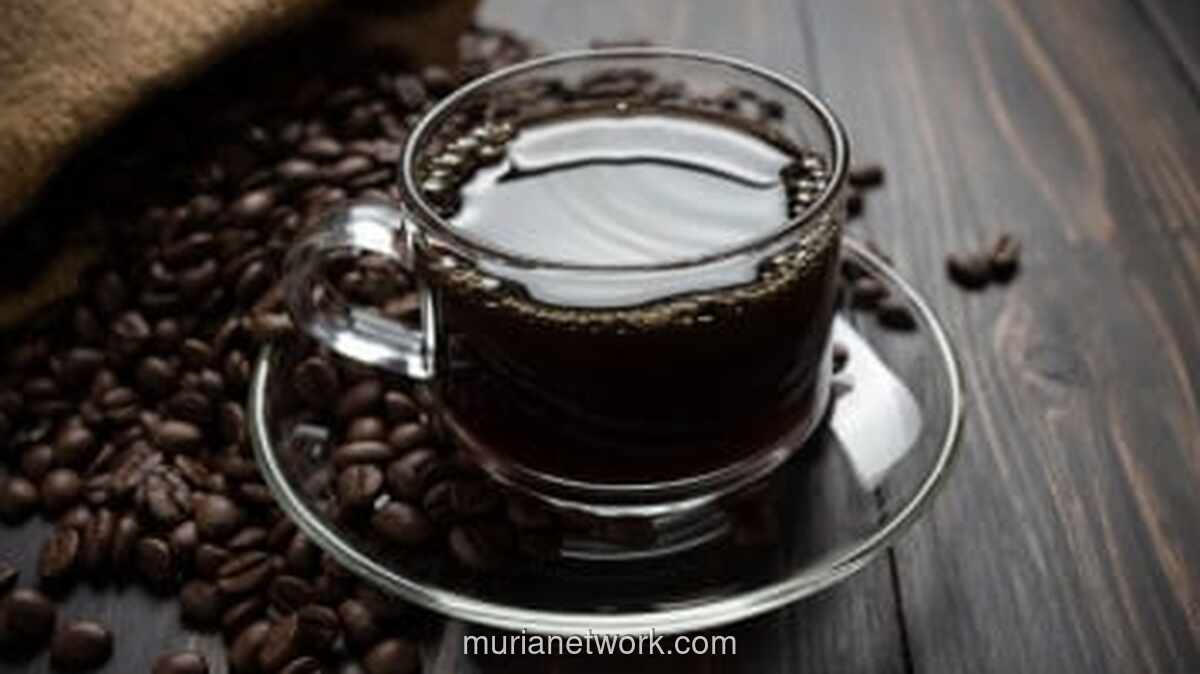 Dokter Tirta Ingatkan Minum Kopi Saat Sahur Berisiko Dehidrasi