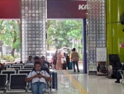 Mudik Lebaran Dimulai Lebih Awal, Stasiun Gambir Ramai Pemudik