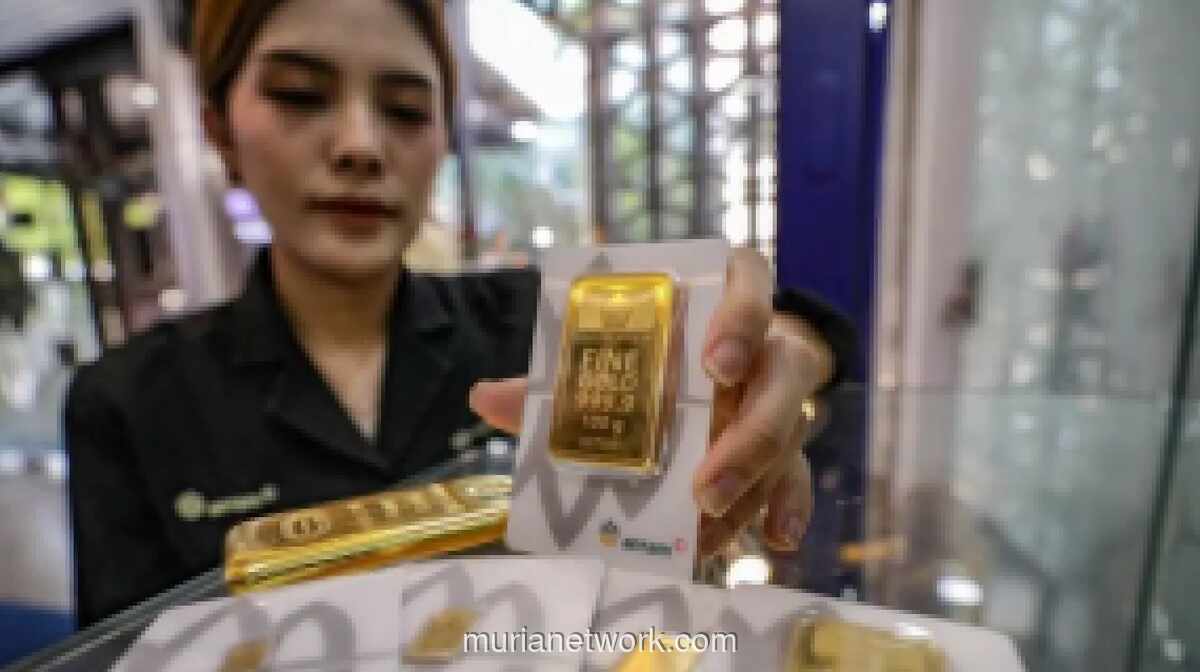 Harga Emas Antam Naik Rp4.000 per Gram, Buyback Melonjak Rp5.000