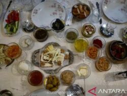 Velvet Cafe di Balat: Menjaga Warisan Kuliner dan Kenangan Keluarga di Istanbul