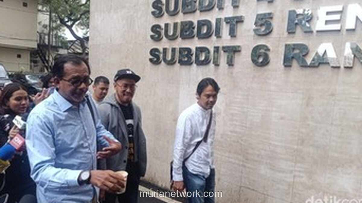 Pandji Pragiwaksono Penuhi Panggilan Klarifikasi Polisi Soal Materi Stand-Up Comedy Mens Rea