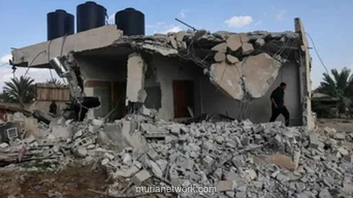 Pemukim Israel Hancurkan Belasan Rumah Warga Palestina di Tepi Barat