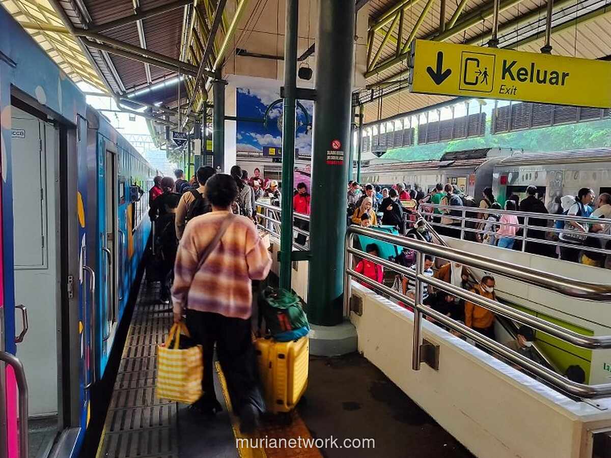 Tiket Kereta Ekonomi Kerakyatan untuk Mudik Lebaran 2026 Resmi Dijual
