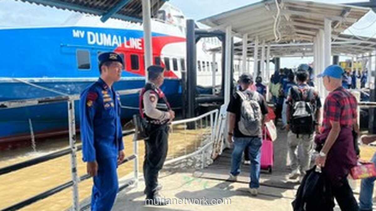 Polres Kepulauan Meranti Amankan Arus Mudik 2.310 Penumpang di Pelabuhan Tanjung Harapan Saat Imlek