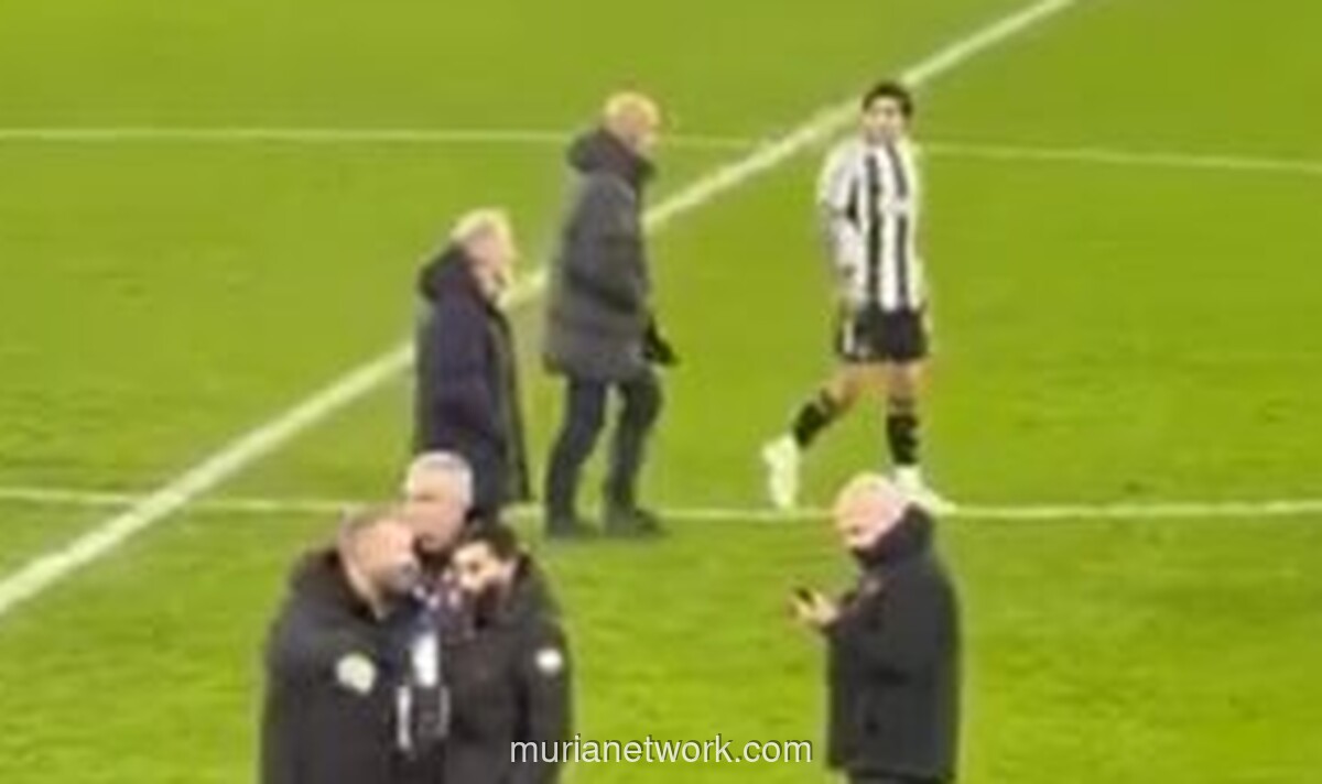 Guardiola Tegaskan Obrolan dengan Tonali Bukan Bahas Transfer