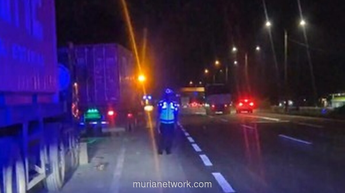 Polri Gelar Operasi Penertiban Truk di Ruas Tol Utama