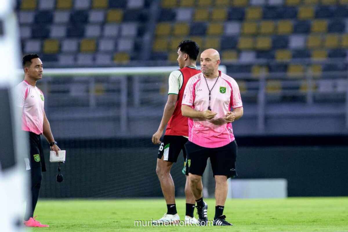 Tavares Tegaskan Fokus Penuh Bawa Persebaya Taklukkan Mantan Klub PSM