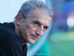 Persis Solo Beri Ultimatum Enam Poin kepada Pelatih Seslija untuk Hindari Degradasi