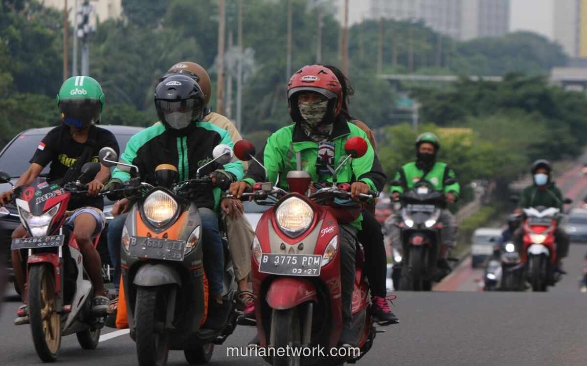 Kemnaker Dorong Transparansi Perhitungan Bonus Hari Raya untuk Mitra Ojol