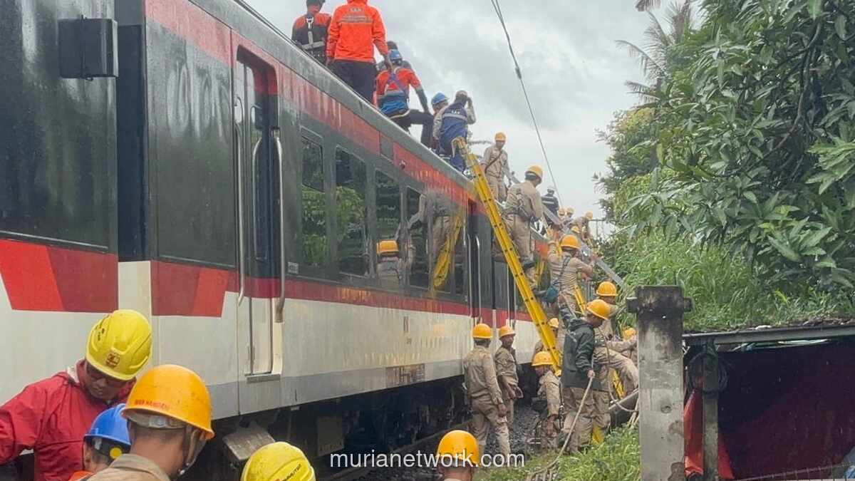 Truk Tertemper, Layanan Commuter Line Bandara Soetta Lumpuh Sementara