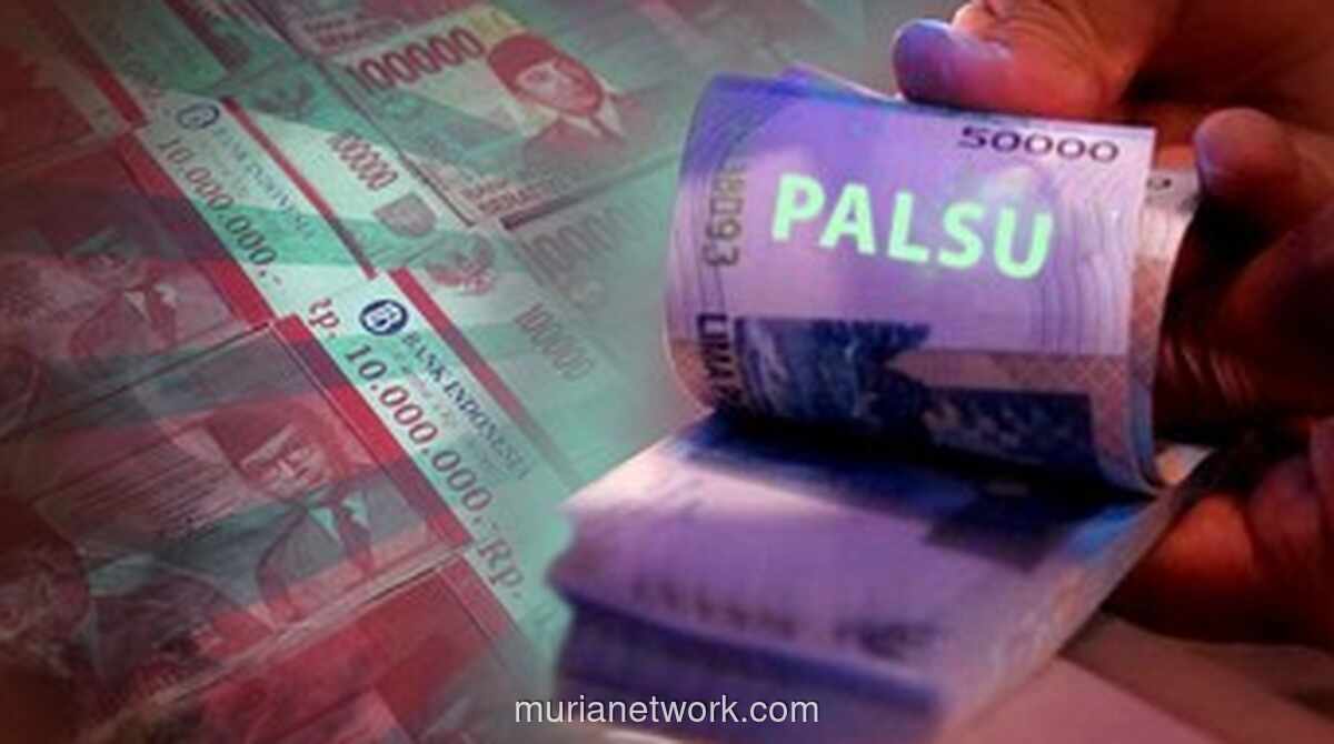 Polisi Trenggalek Bongkar Penipuan Kredit Palsu, Sita 3 Koper Berisi Uang Palsu Senilai Rp 5 Miliar