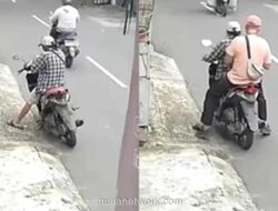 Polisi Selidiki Penempelan Stiker Promo Judi Online di Petukangan Selatan