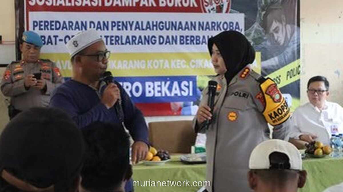 Polres Metro Bekasi Gelar Operasi Simpatik, Edukasi Narkoba dan Bagikan Sembako di Kampung Kavling